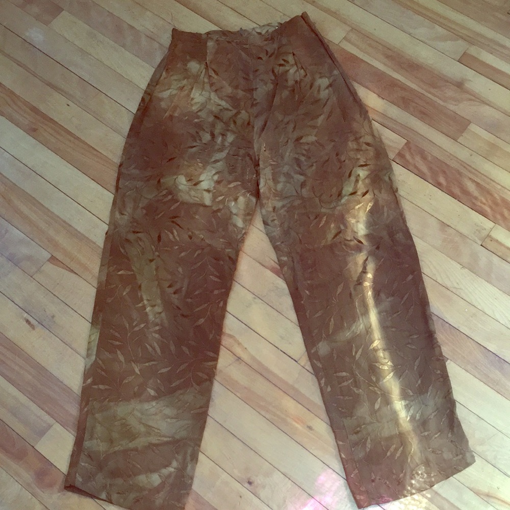 Lovely vintage high-waisted wide-leg trousers
